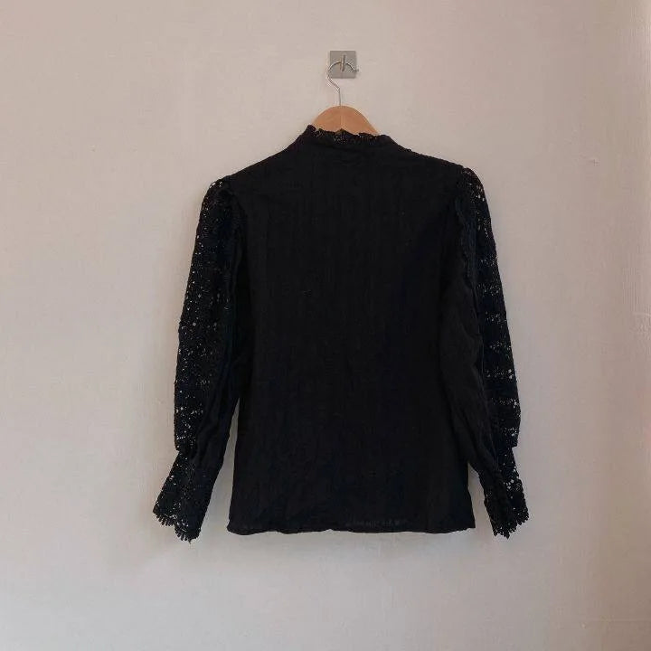 Women Chiffon Button Turtleneck Shirt Chic Elegant Floral Lace Fluffy Long Sleeve Top Fashion Hollow Oversize Blouse