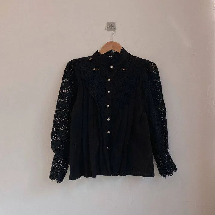 Women Chiffon Button Turtleneck Shirt Chic Elegant Floral Lace Fluffy Long Sleeve Top Fashion Hollow Oversize Blouse