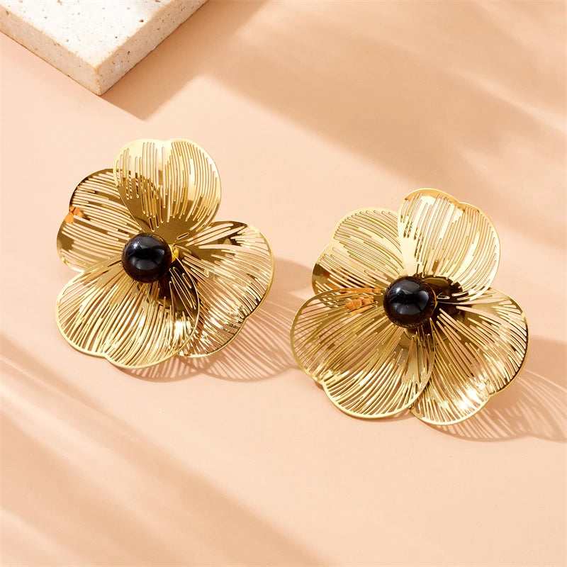 Stainless Gold plated 3D hollow camellia Pearl Necklace Bracelet Ring Suit Women Girl New Trend Non-fading jewelry Set