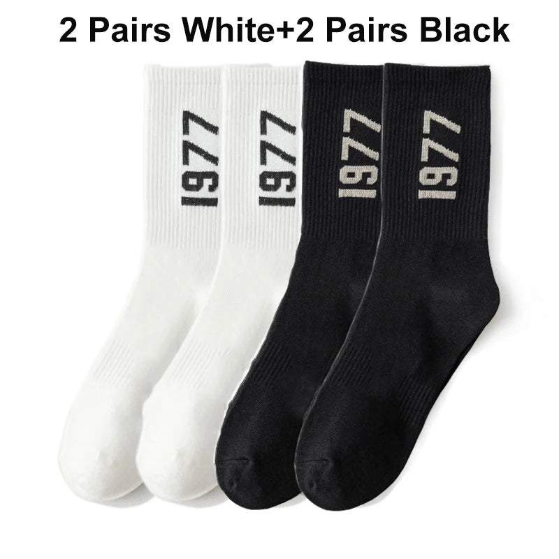 4 Pairs Hip Hop Socks Men & Women Cotton Skateboard Socks, Breathable Sports Luxury Socks 38-45