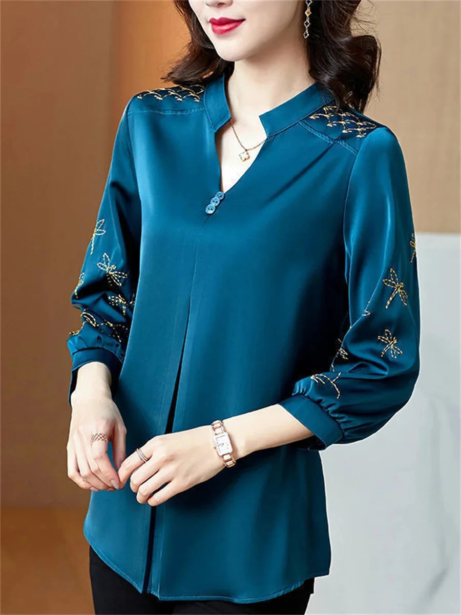 Women Fashion Casual Three Quartz Sleeve V-Neck Embroidery Blouse