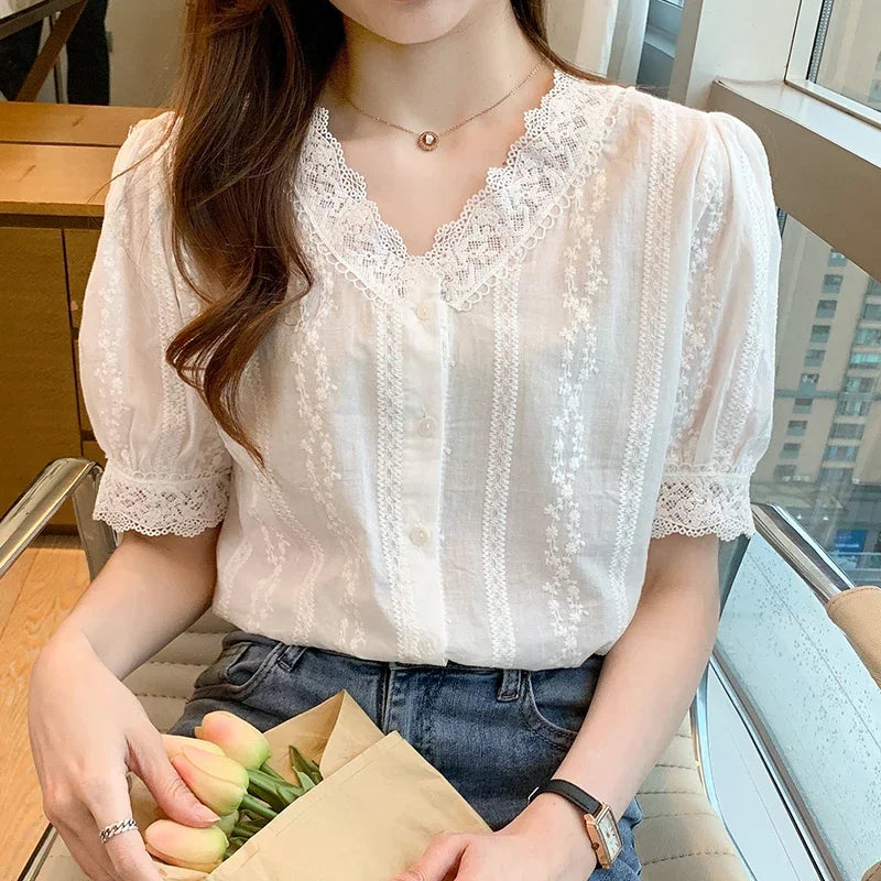 Summer Short Sleeve White Blouse Shirt Women Tops Blusas Verano Lace V-Neck Blouse Women Blouse
