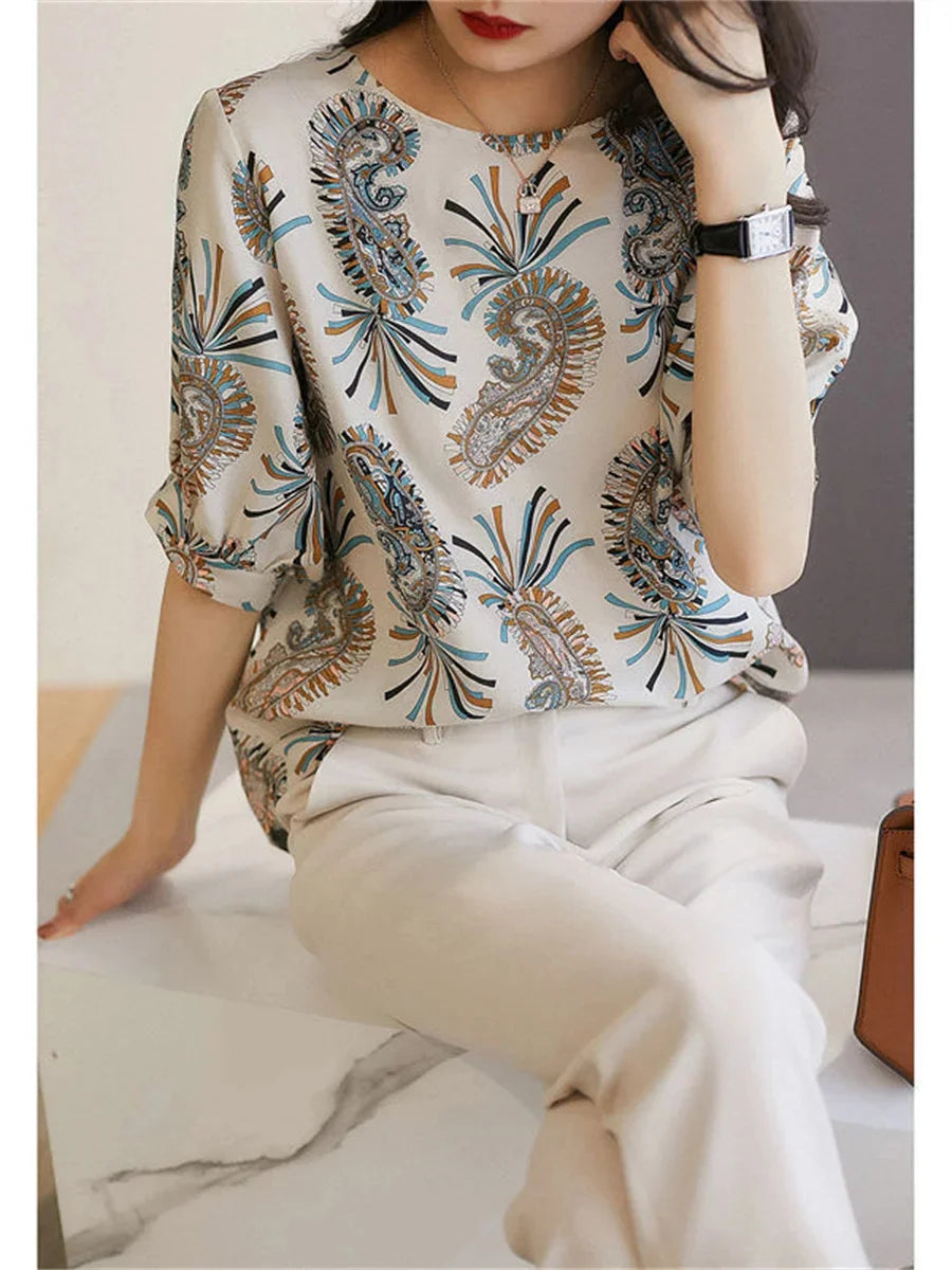 Woman Summer Style Chiffon Blouses Casual Half Lantern Sleeve O-Neck Flower Printed Blouse