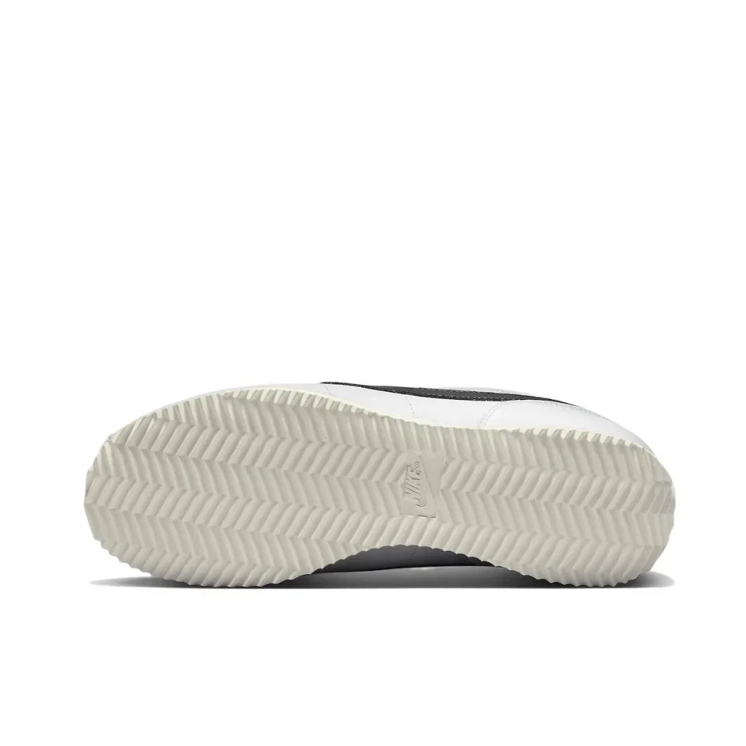 Nike New Cortez Low Men's And Women's Sneakers Retro Classic Running Shoes Breathable And Lightweight Sneakers