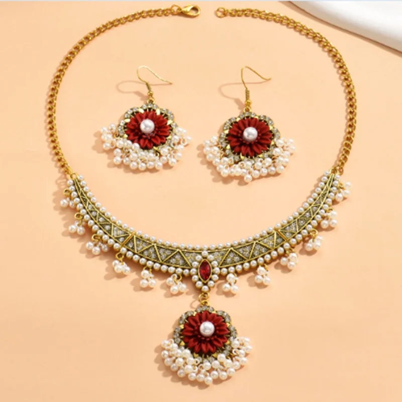 2Pcs Metal Necklace Earring Set For Women Retro Palace French Style Pearl Flower Jewelry