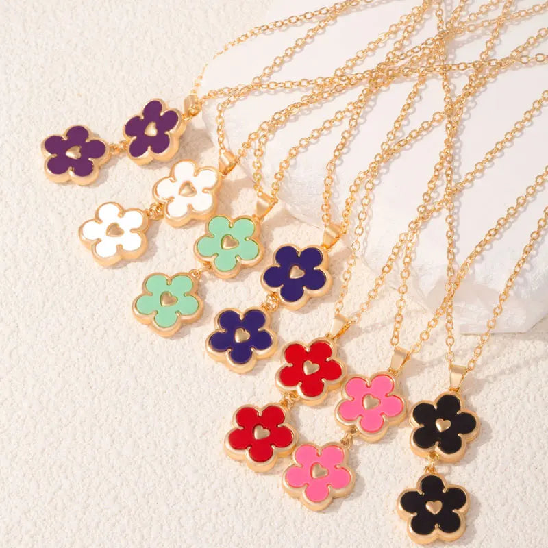 Hot Selling Colorful Plant Five Leaf Petal Pendant Flower Necklace for Women Fashion
