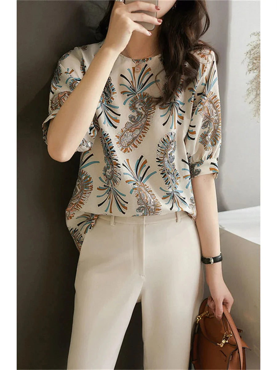 Woman Summer Style Chiffon Blouses Casual Half Lantern Sleeve O-Neck Flower Printed Blouse