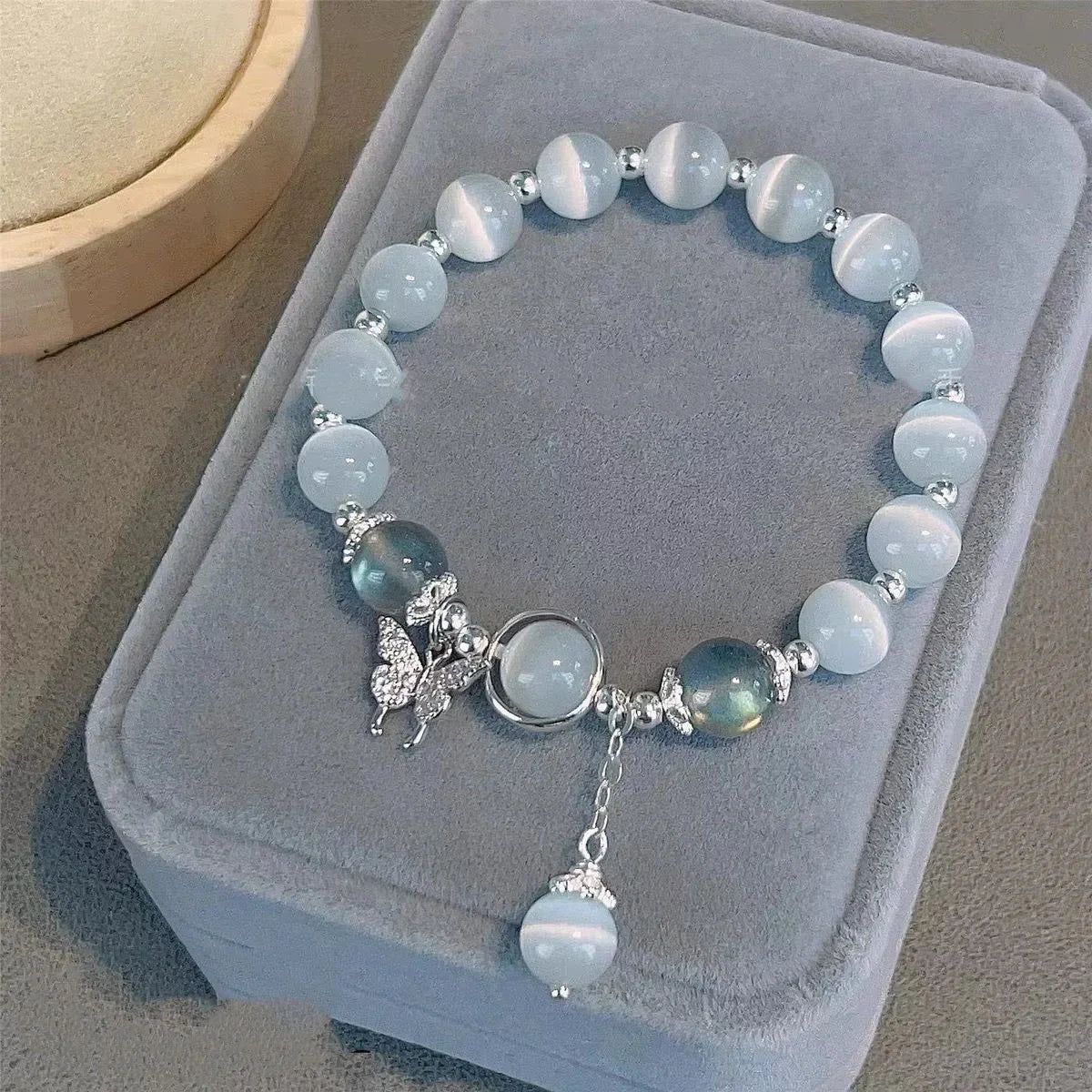 Niche Design Star Chain Tassel Bracelet for Women Fantasy Blue Crystal Beads Elastic Rope Bracelet