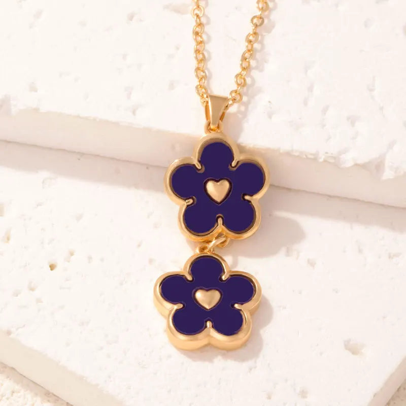 Hot Selling Colorful Plant Five Leaf Petal Pendant Flower Necklace for Women Fashion