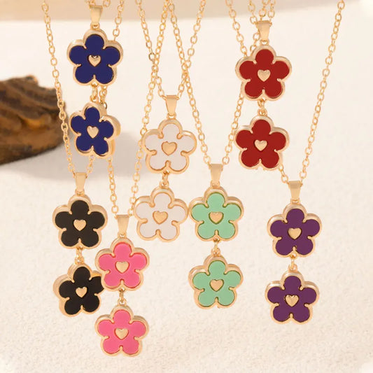 Hot Selling Colorful Plant Five Leaf Petal Pendant Flower Necklace for Women Fashion