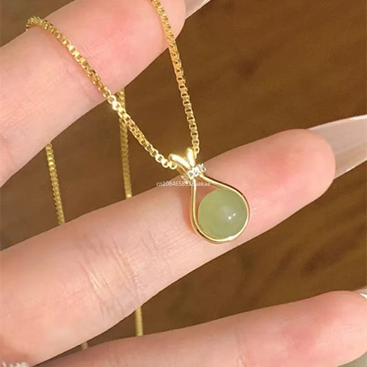 Elegant Bead Necklace Lucky Bag Pendant Women Necklace Shining Rhinestones Inlaid Green Agate Necklace