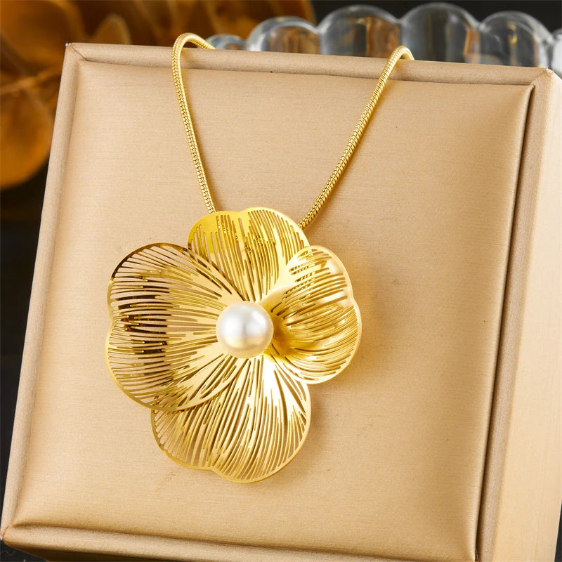 Stainless Gold plated 3D hollow camellia Pearl Necklace Bracelet Ring Suit Women Girl New Trend Non-fading jewelry Set
